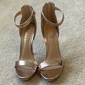 Lulu’s 5 in Rose Gold Stilettos